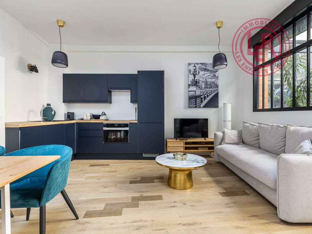 Apartment Paris 11e