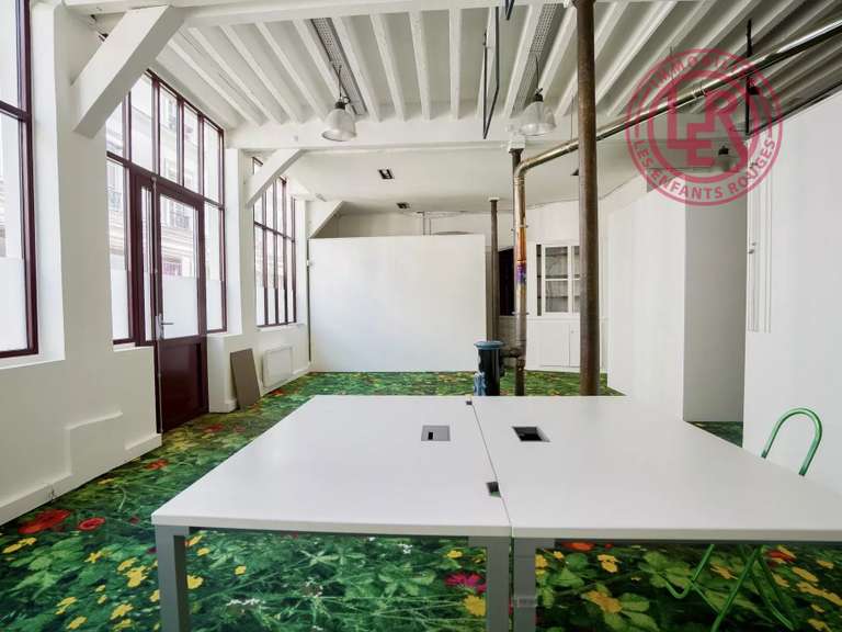 Apartment Paris 11e - 1 bedroom - 65m²