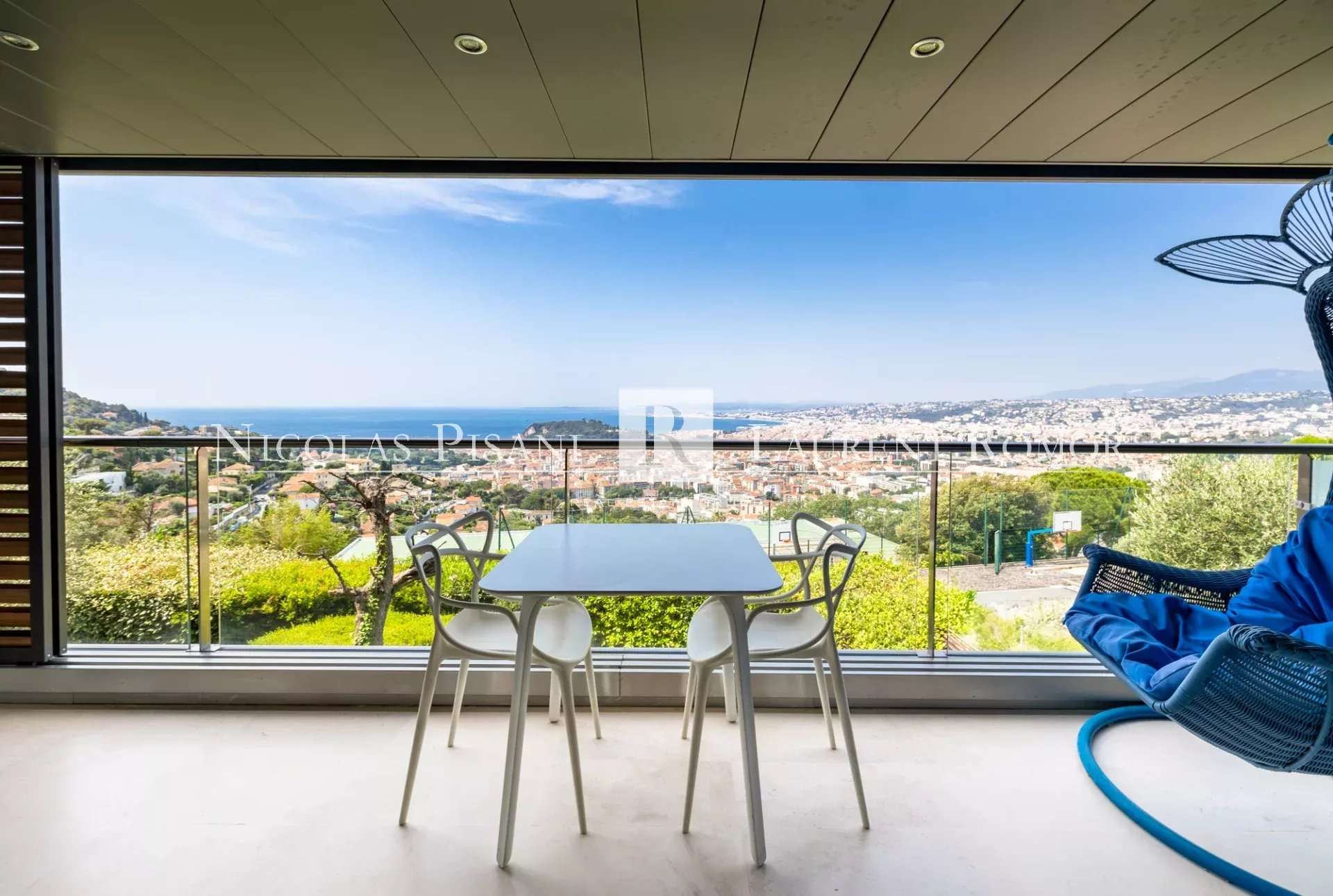 Luxury Apartment with Sea view for sale in à Nice : 760 000 € | 63m²
