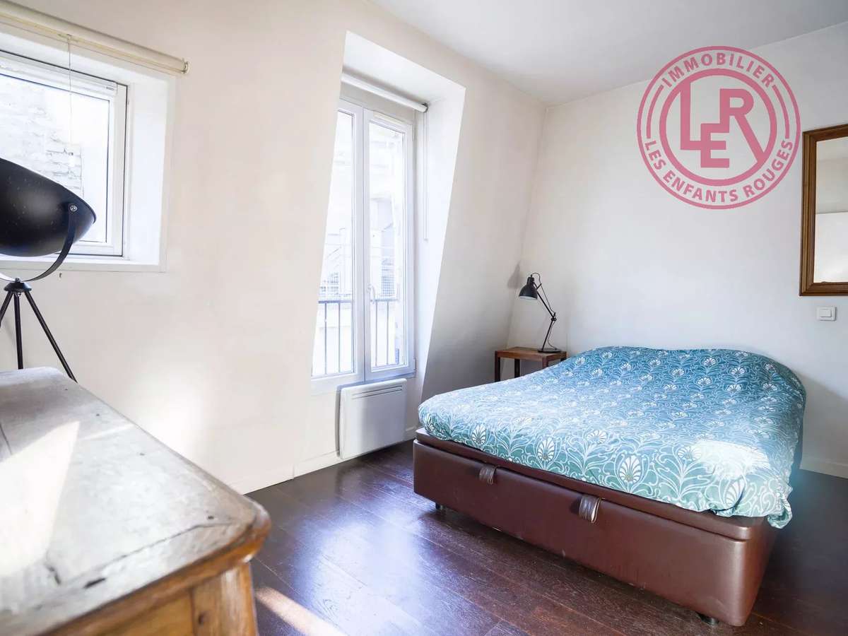 Apartment Paris 3e