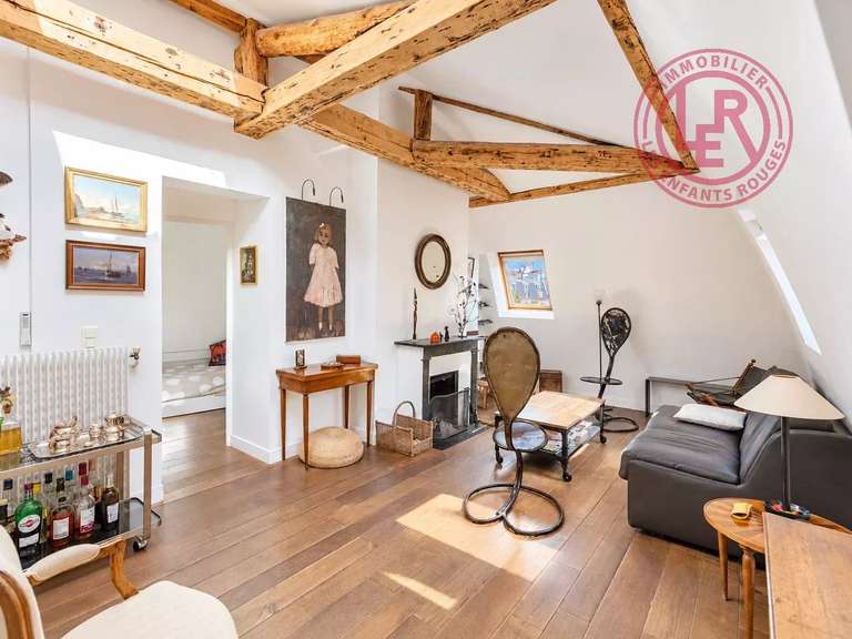 Appartement Paris 3e - 2 chambres - 90m²