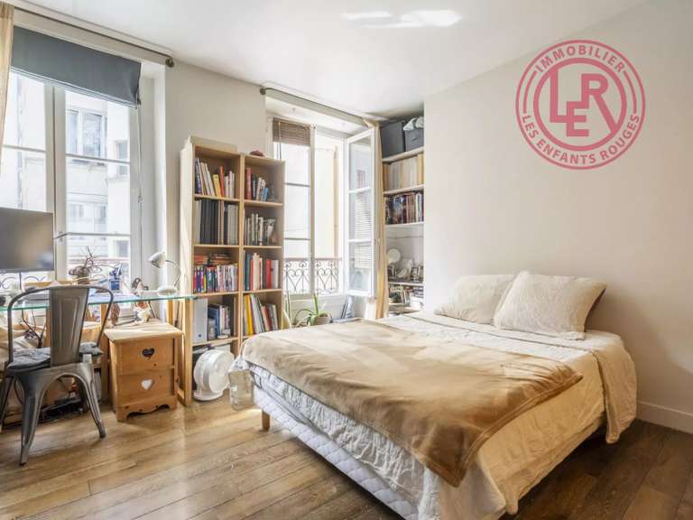 Appartement Paris 3e - 1 chambre - 43m²