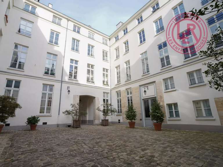 Appartement Paris 3e - 3 chambres - 133m²
