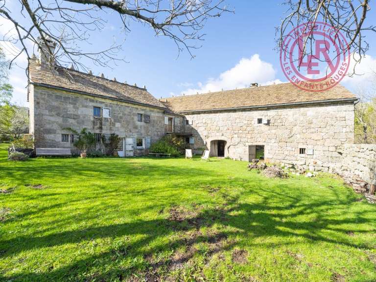 Appartement Vialas - 3 chambres - 306m²