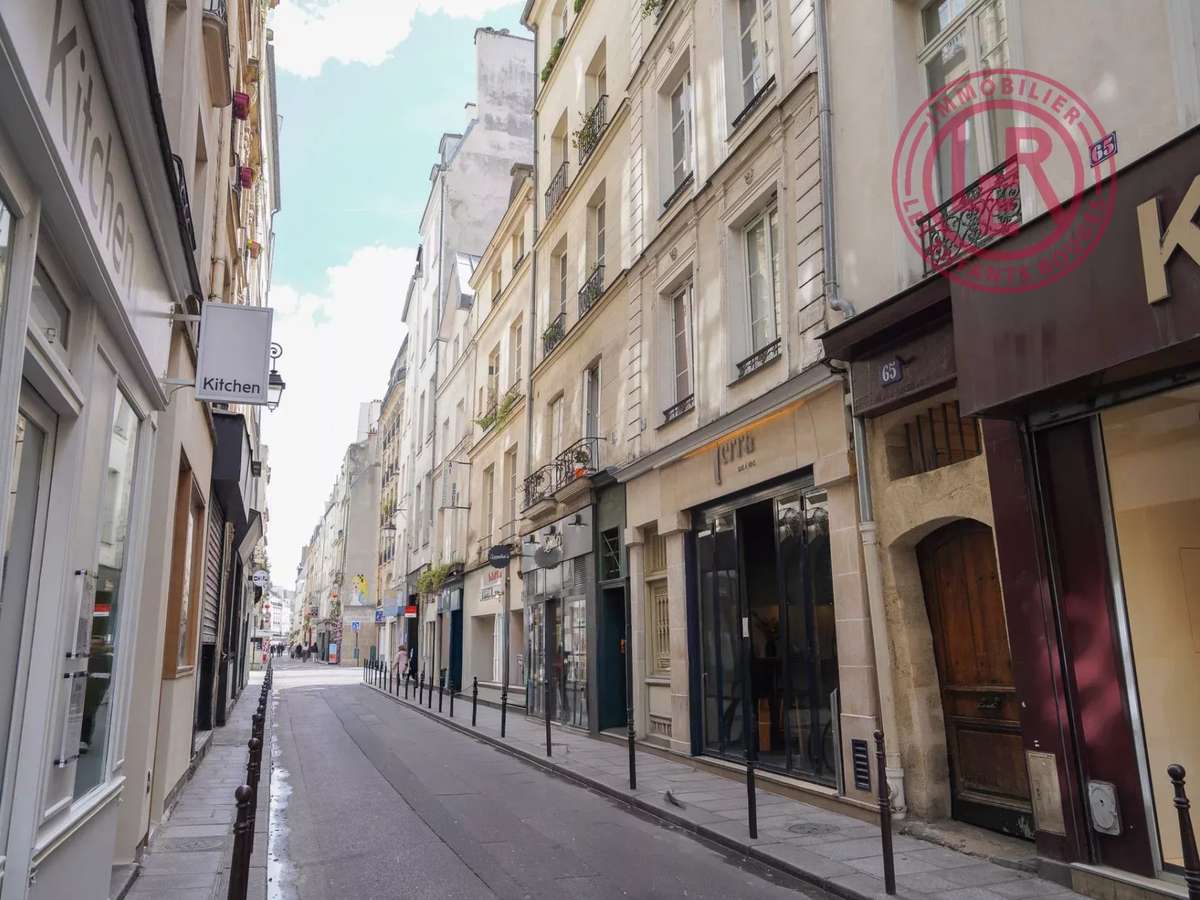 Apartment Paris 3e