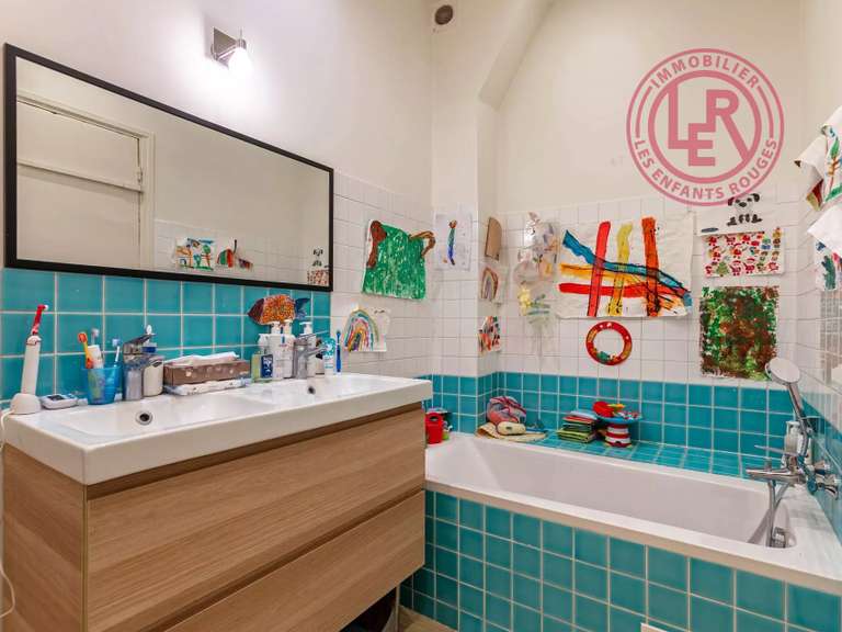 Appartement Paris 3e - 4 chambres - 137m²
