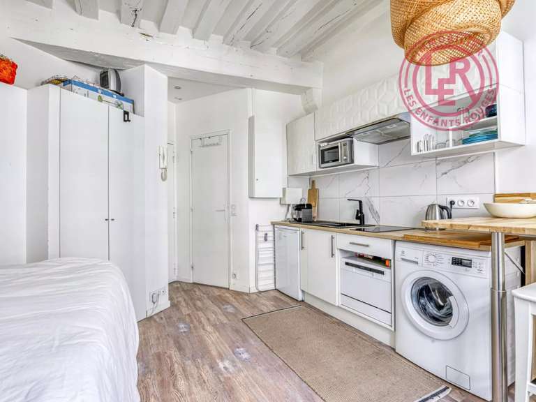 Apartment Paris 4e - 15m²