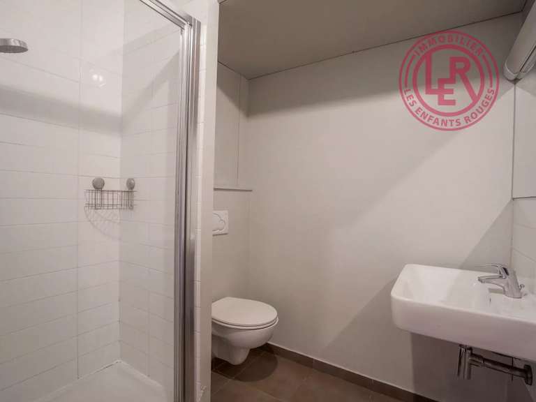 Apartment Paris 11e - 5 bedrooms - 130m²