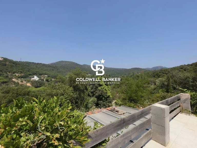 Appartement Grimaud - 2 chambres - 75m²