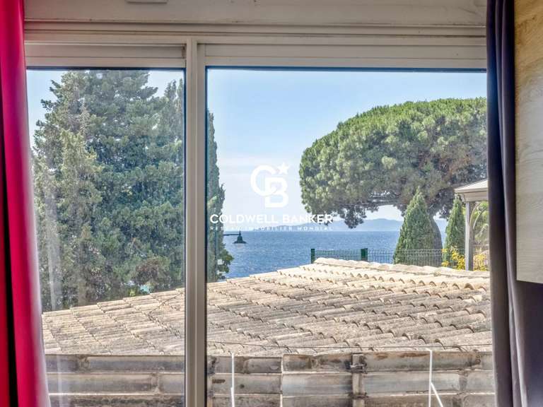 Apartment Le Lavandou - 4 bedrooms - 160m²