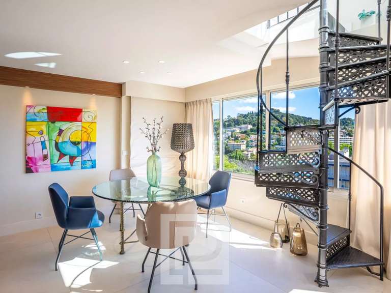 Appartement Le Cannet - 3 chambres - 128m²