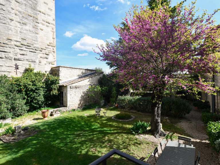 Appartement Uzès - 1 chambre - 76m²