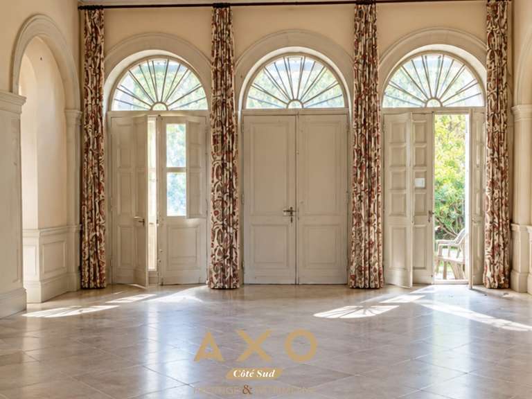 Appartement Vallabrix - 3 chambres - 191m²