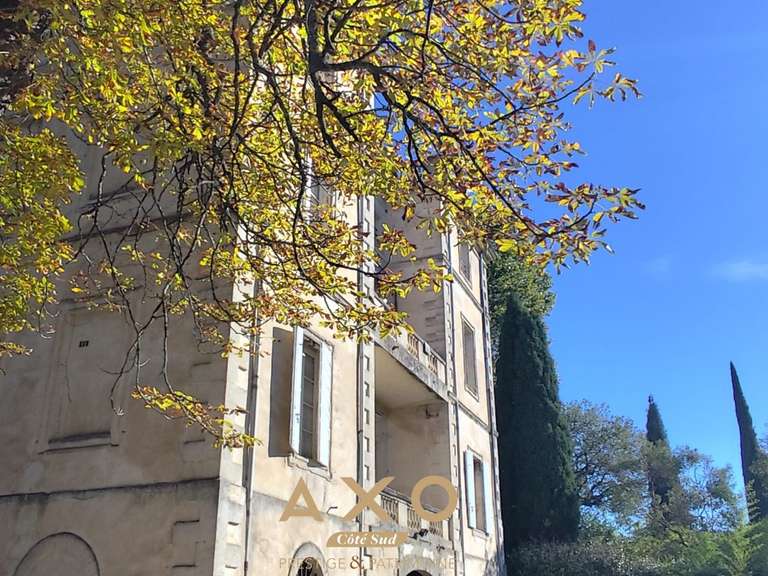 Appartement Vallabrix - 3 chambres - 191m²