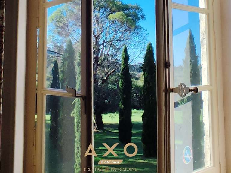 Appartement Vallabrix - 3 chambres - 191m²