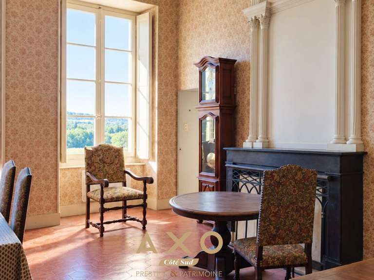 Appartement Vallabrix - 3 chambres - 191m²