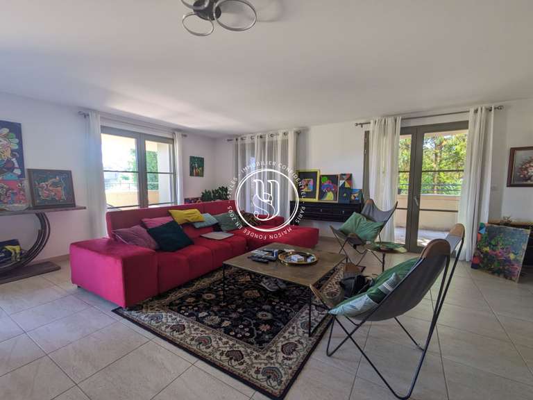 Appartement Uzès - 3 chambres - 111m²