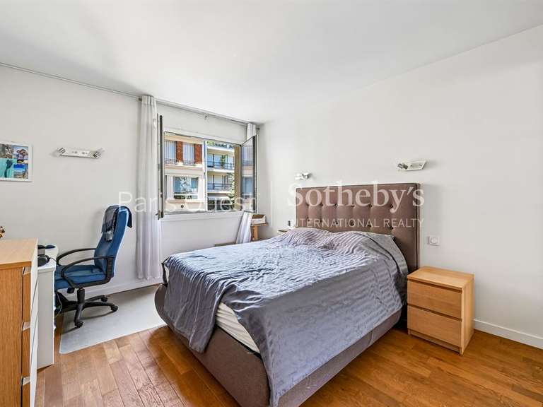 Apartment Neuilly-sur-Seine - 3 bedrooms - 110m²
