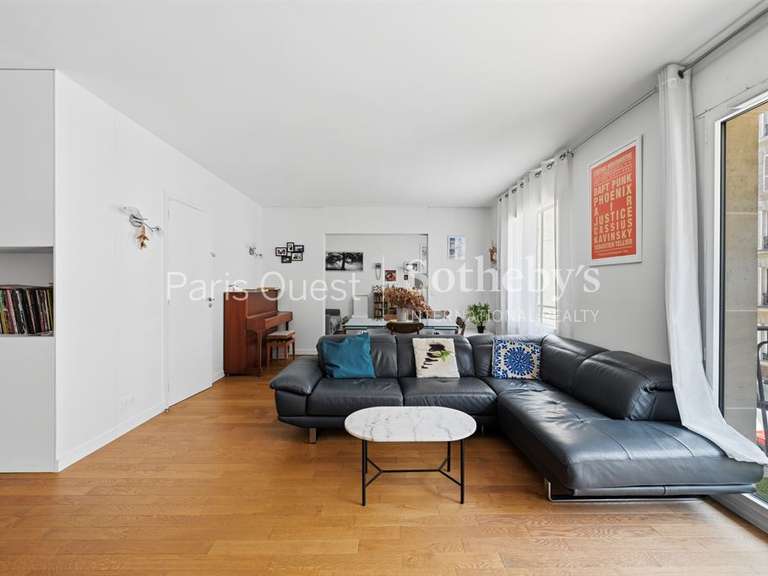 Apartment Neuilly-sur-Seine - 3 bedrooms - 110m²