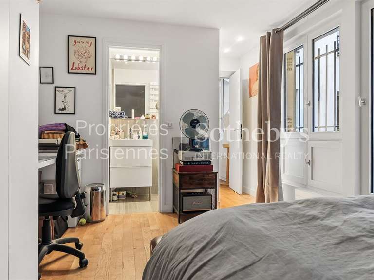 Appartement Paris 1er - 3 chambres - 126m²