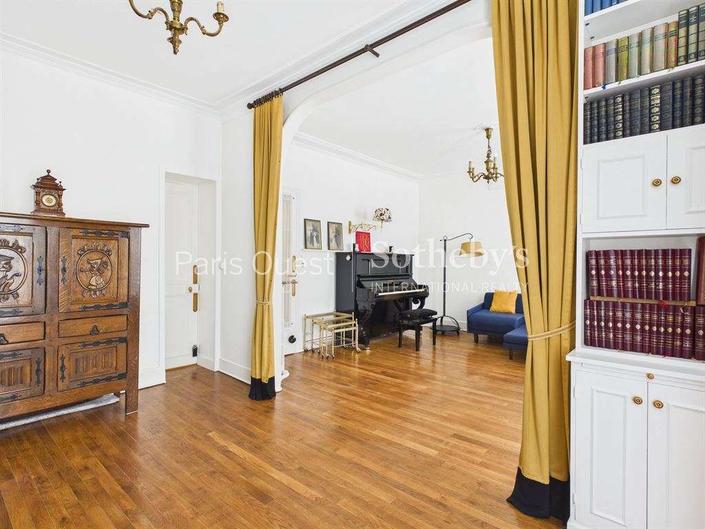 Apartment Paris 17e