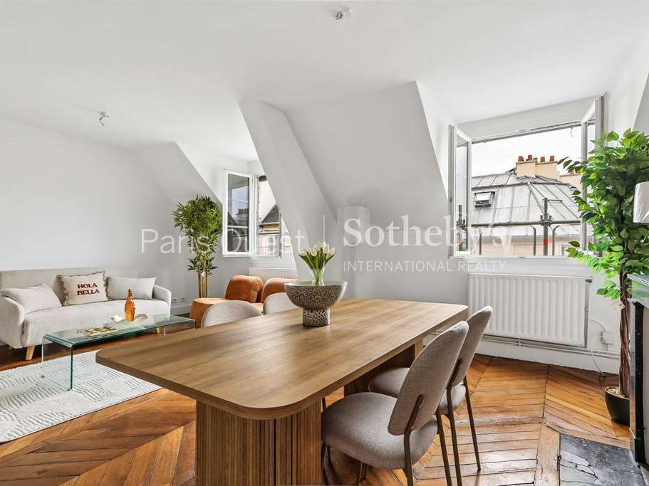 Apartment Paris 3e