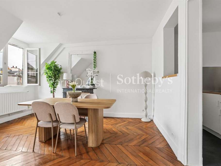 Apartment Paris 3e