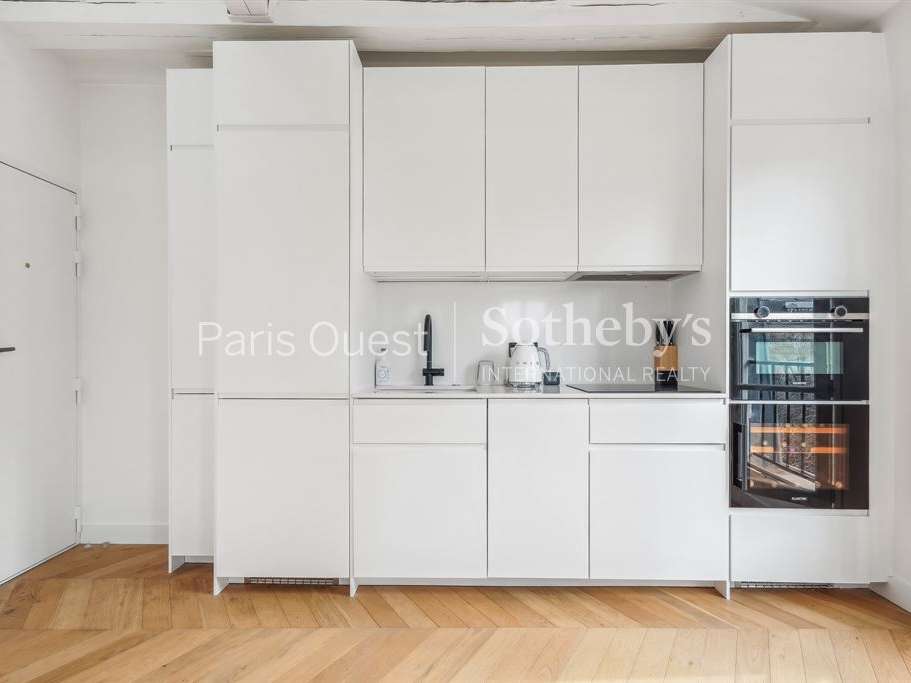 Apartment Paris 7e