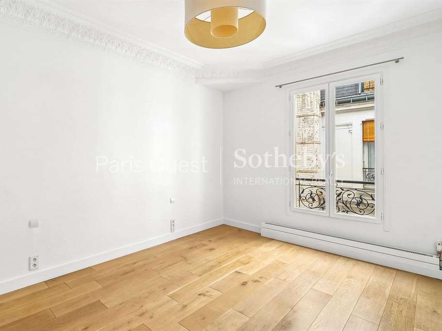 Apartment Paris 17e