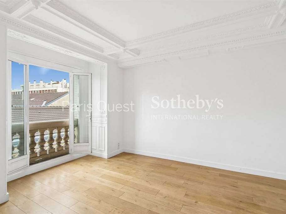 Apartment Paris 17e
