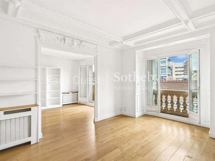Apartment Paris 17e
