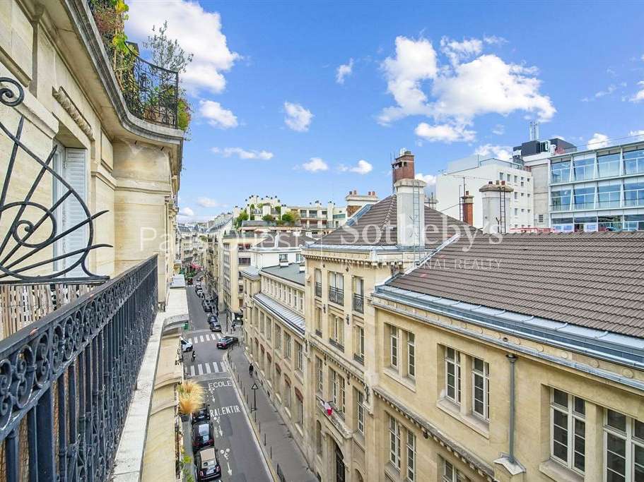 Apartment Paris 17e