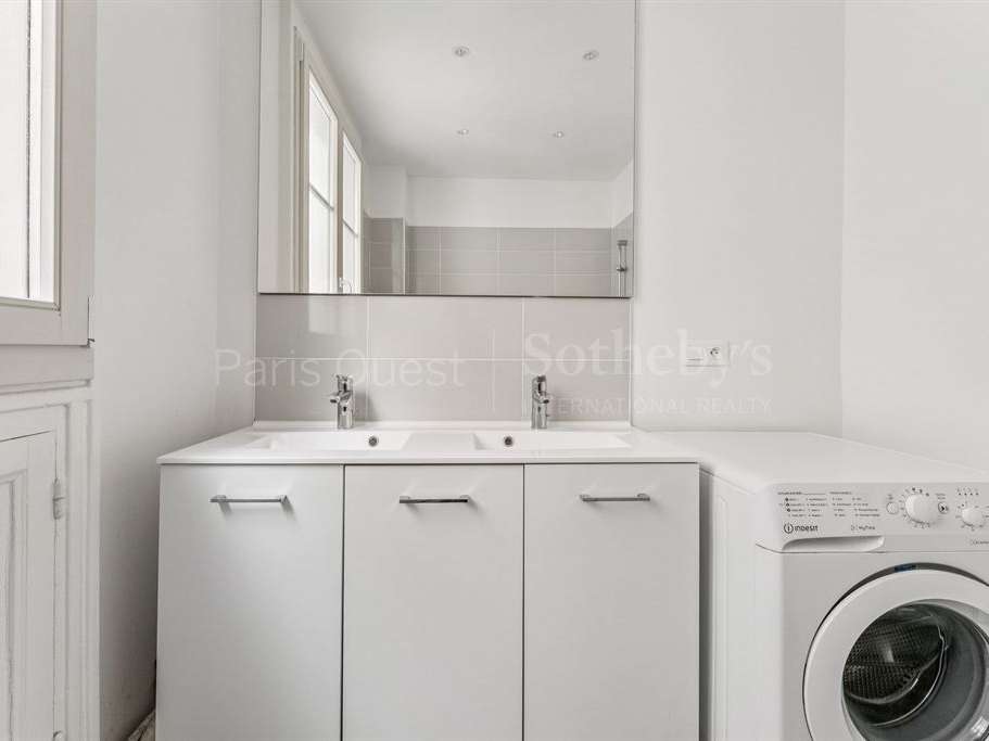 Apartment Paris