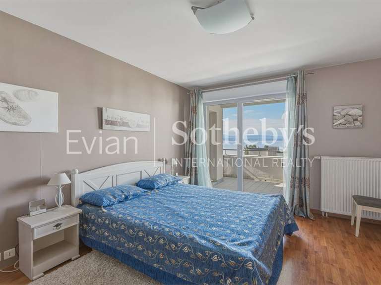 Appartement Évian-les-Bains - 3 chambres - 120m²
