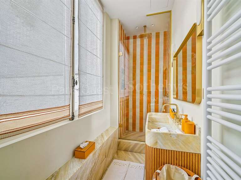 Appartement Paris - 2 chambres - 166m²