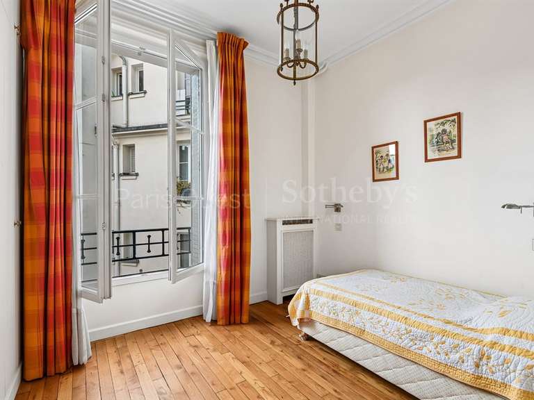 Appartement Paris 7e - 5 chambres - 257m²