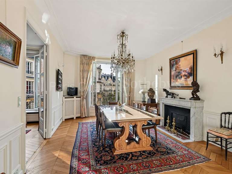 Appartement Paris 7e - 5 chambres - 257m²
