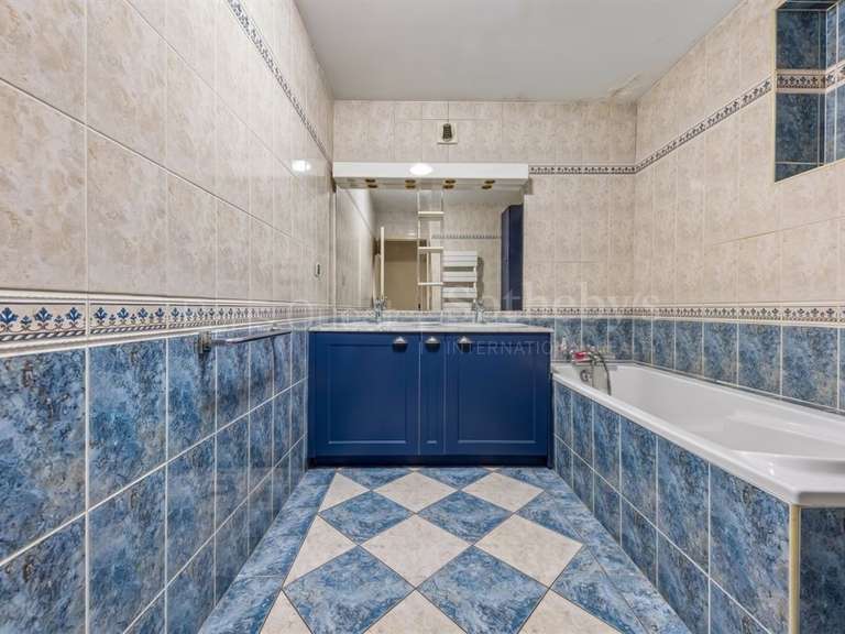 Appartement Paris 15e - 3 chambres - 130m²