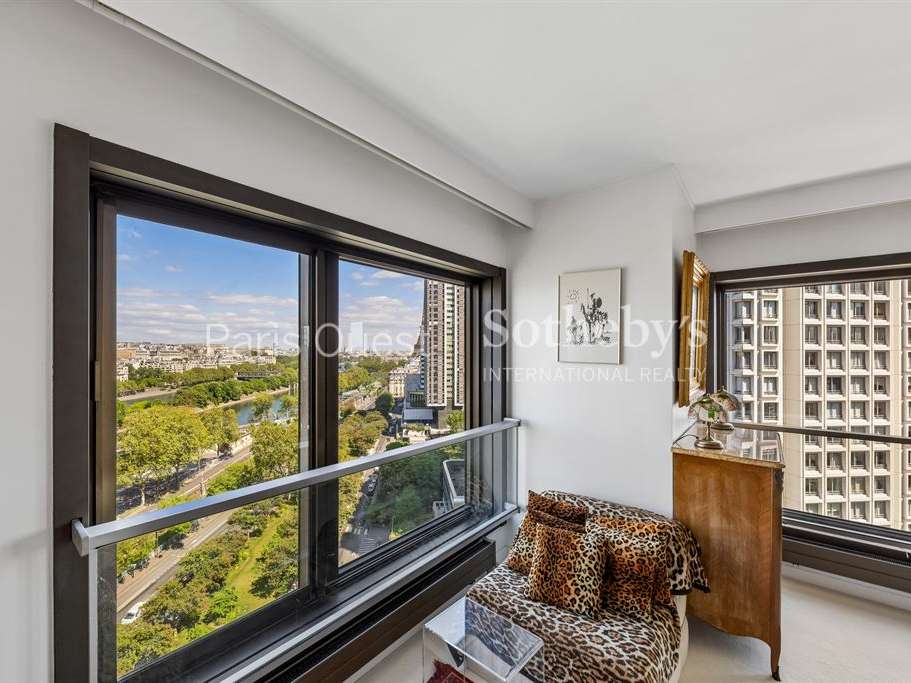 Apartment Paris 15e