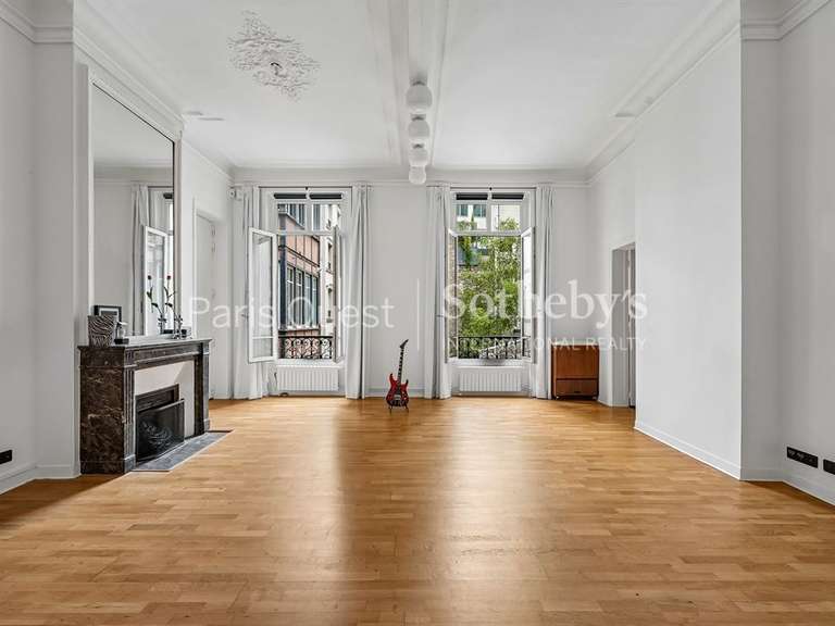 Appartement Paris 9e - 61m²