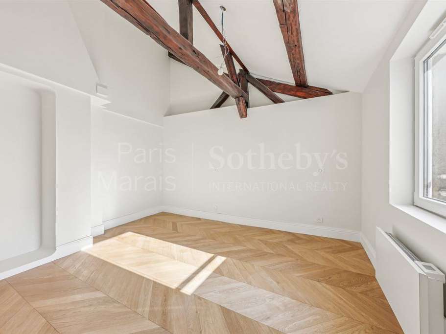 Apartment Paris 3e