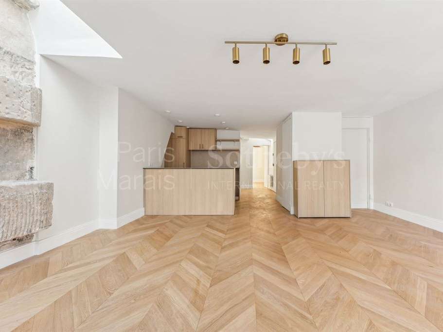 Apartment Paris 3e