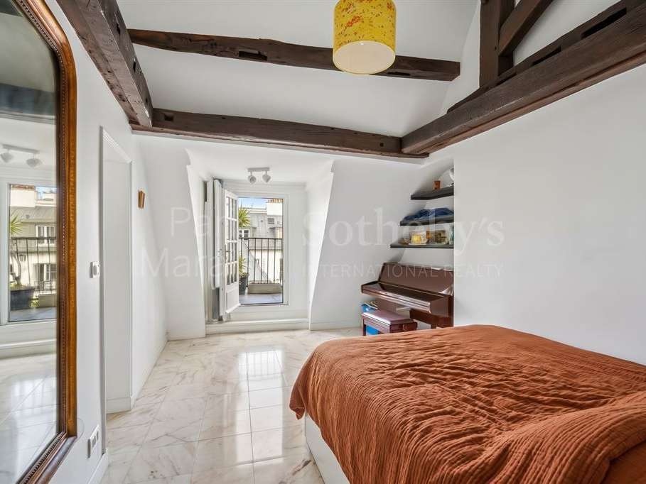 Apartment Paris 4e