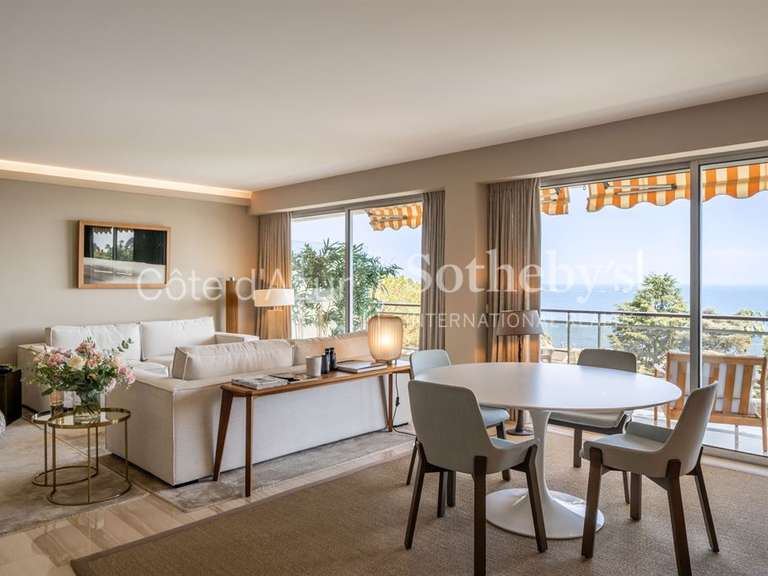 Appartement Le golfe-juan - 3 chambres - 150m²