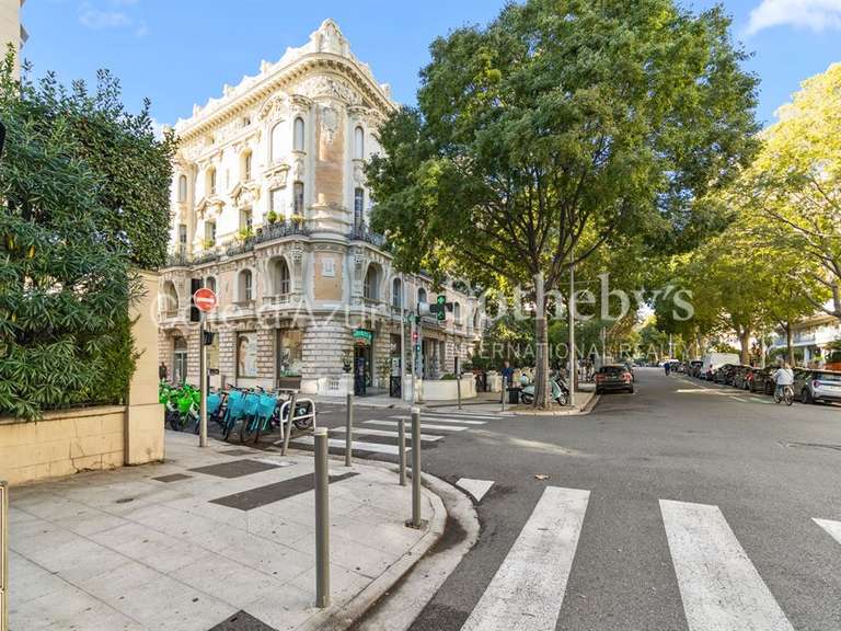 Apartment Nice - 2 bedrooms - 120m²