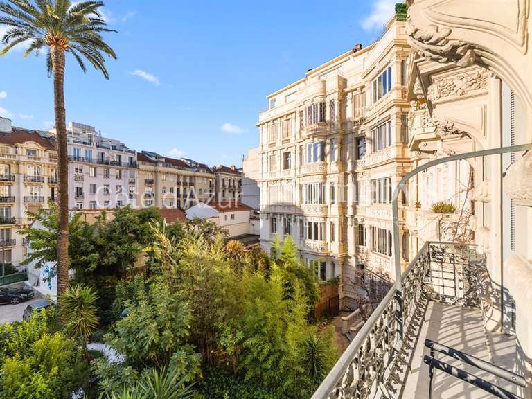 Apartment Nice - 2 bedrooms - 120m²