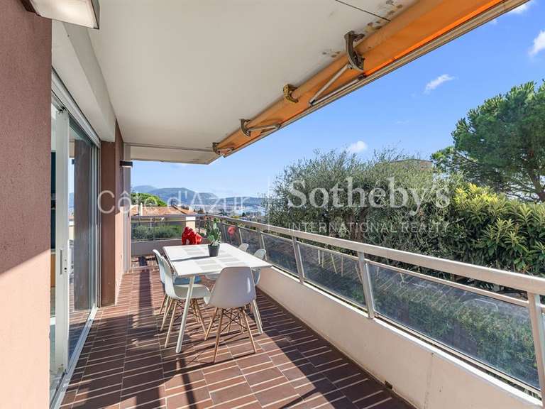 Apartment with Sea view Nice - 2 bedrooms - 72m²