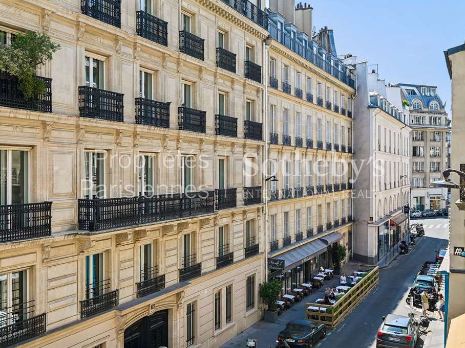 Apartment Paris 8e