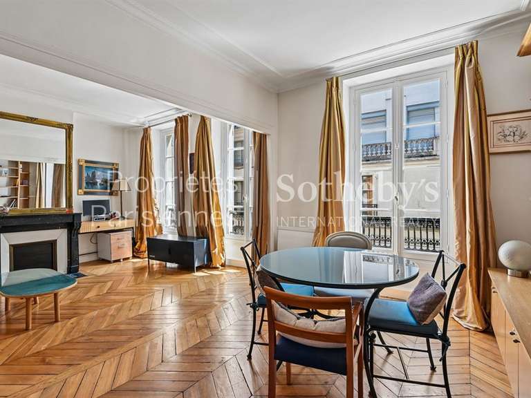 Appartement Paris 8e - 1 chambre - 55m²
