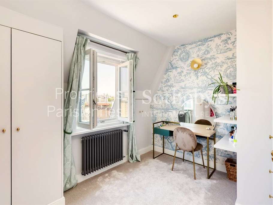 Apartment Paris 8e